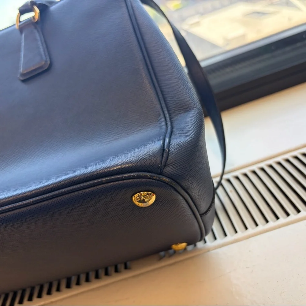 Authentic Prada Galleria Saffiano Lux Tote Bag – Blue/Navy - Picture 13 of 16